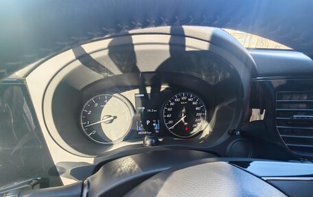 Mitsubishi Outlander III рестайлинг 3, 2019 год, 2 000 000 рублей, 2 фотография