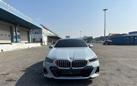 BMW 5 серия, 2025 год, 9 700 000 рублей, 2 фотография