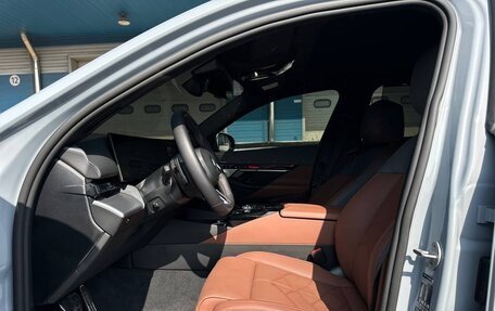 BMW 5 серия, 2025 год, 9 700 000 рублей, 11 фотография