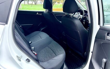 Hyundai Solaris II рестайлинг, 2016 год, 1 170 000 рублей, 17 фотография