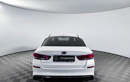 KIA Optima IV, 2019 год, 1 850 000 рублей, 7 фотография