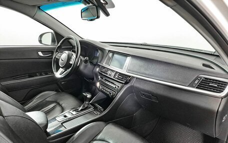 KIA Optima IV, 2019 год, 1 850 000 рублей, 13 фотография