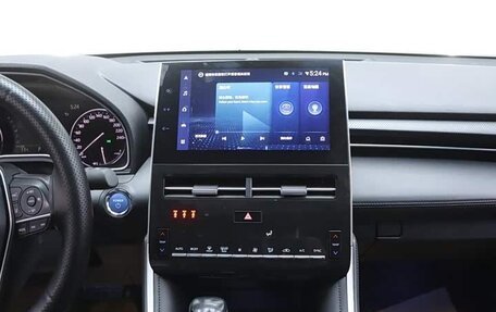 Toyota Avalon, 2022 год, 2 550 000 рублей, 19 фотография