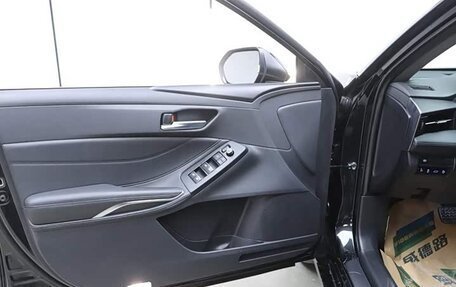 Toyota Avalon, 2022 год, 2 550 000 рублей, 17 фотография