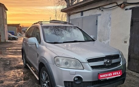 Chevrolet Captiva I, 2008 год, 700 000 рублей, 1 фотография
