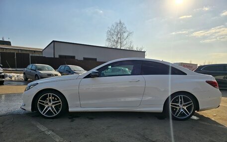 Mercedes-Benz E-Класс, 2014 год, 2 090 000 рублей, 3 фотография