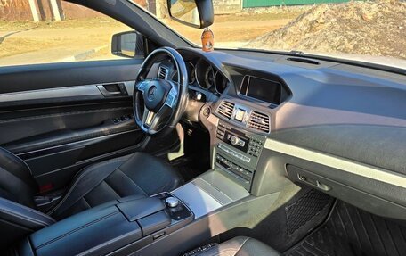 Mercedes-Benz E-Класс, 2014 год, 2 090 000 рублей, 8 фотография