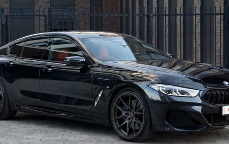 BMW 8 серия, 2020 год, 6 950 000 рублей, 2 фотография