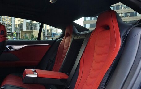 BMW 8 серия, 2020 год, 6 950 000 рублей, 14 фотография