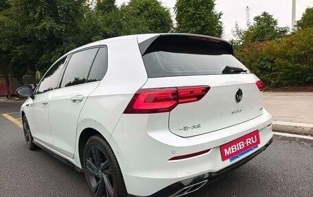 Volkswagen Golf VIII, 2021 год, 1 985 040 рублей, 6 фотография