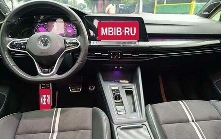 Volkswagen Golf VIII, 2021 год, 1 985 040 рублей, 11 фотография