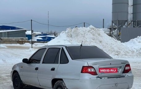 Daewoo Nexia I рестайлинг, 2013 год, 140 000 рублей, 5 фотография