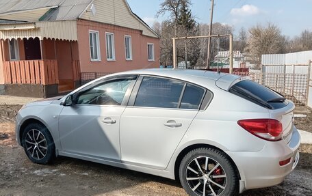 Chevrolet Cruze II, 2011 год, 750 000 рублей, 9 фотография