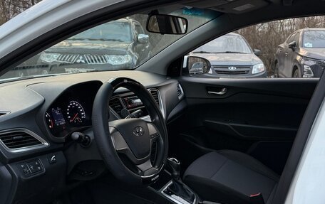 Hyundai Solaris II рестайлинг, 2019 год, 680 000 рублей, 13 фотография