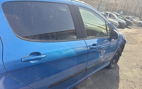 Peugeot 308 II, 2008 год, 200 000 рублей, 2 фотография