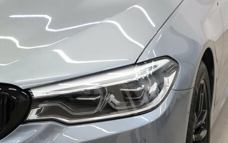 BMW 5 серия, 2018 год, 3 590 000 рублей, 15 фотография