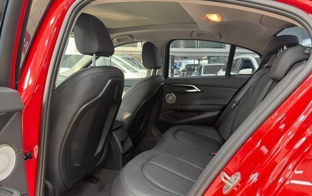 BMW 1 серия, 2022 год, 2 180 000 рублей, 16 фотография