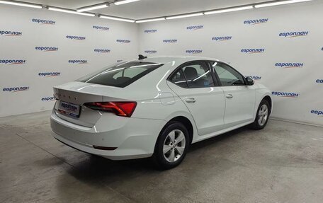 Skoda Octavia IV, 2021 год, 2 300 000 рублей, 3 фотография