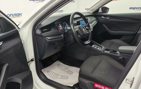 Skoda Octavia IV, 2021 год, 2 300 000 рублей, 8 фотография