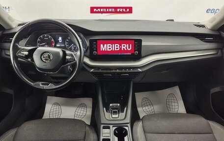 Skoda Octavia IV, 2021 год, 2 300 000 рублей, 5 фотография