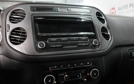 Volkswagen Tiguan I, 2011 год, 950 000 рублей, 10 фотография