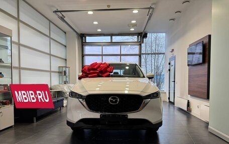 Mazda CX-5 II, 2025 год, 5 290 000 рублей, 2 фотография