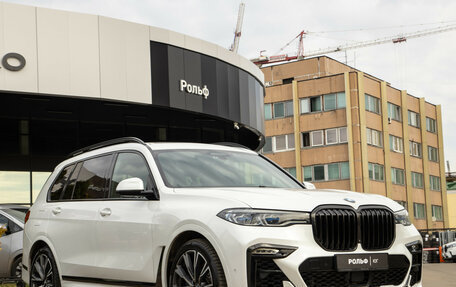 BMW X7, 2020 год, 7 988 000 рублей, 2 фотография