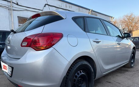 Opel Astra J, 2012 год, 670 000 рублей, 3 фотография