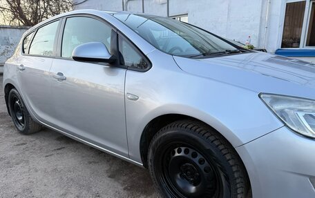 Opel Astra J, 2012 год, 670 000 рублей, 4 фотография