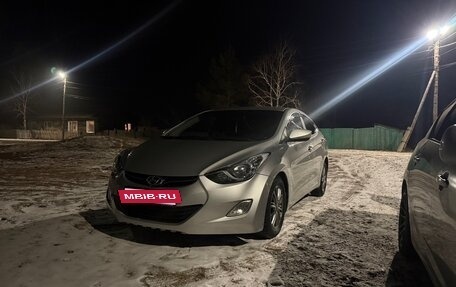 Hyundai Avante, 2011 год, 730 000 рублей, 3 фотография