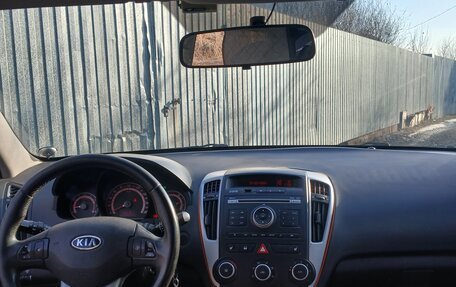 KIA cee'd I рестайлинг, 2011 год, 595 000 рублей, 10 фотография