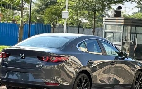 Mazda 3, 2022 год, 2 000 000 рублей, 5 фотография