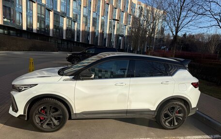 Geely Coolray I, 2023 год, 2 000 000 рублей, 3 фотография