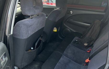 Mitsubishi Outlander III рестайлинг 3, 2004 год, 790 000 рублей, 12 фотография