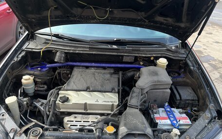 Mitsubishi Outlander III рестайлинг 3, 2004 год, 790 000 рублей, 25 фотография