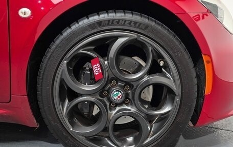 Alfa Romeo 4C, 2018 год, 9 980 000 рублей, 7 фотография