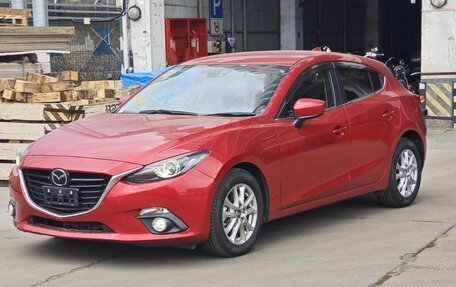 Mazda Axela, 2015 год, 1 150 000 рублей, 1 фотография