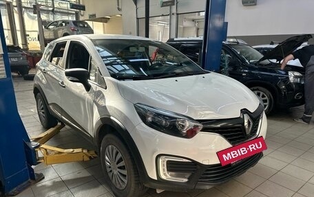 Renault Kaptur I рестайлинг, 2018 год, 1 050 000 рублей, 2 фотография