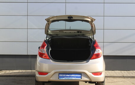 Hyundai Solaris II рестайлинг, 2013 год, 885 000 рублей, 13 фотография