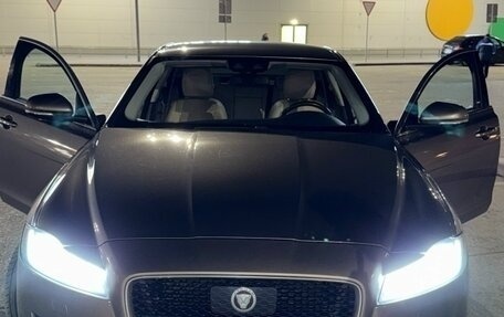 Jaguar XF II, 2016 год, 2 700 000 рублей, 2 фотография