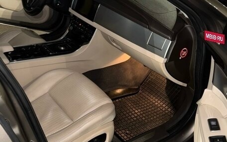 Jaguar XF II, 2016 год, 2 700 000 рублей, 14 фотография