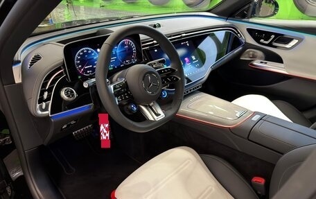 Mercedes-Benz E-Класс AMG, 2025 год, 15 200 000 рублей, 6 фотография