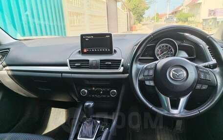 Mazda Axela, 2015 год, 1 150 000 рублей, 9 фотография
