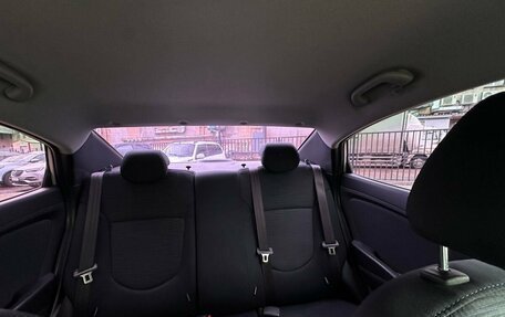 Hyundai Solaris II рестайлинг, 2015 год, 1 100 000 рублей, 19 фотография