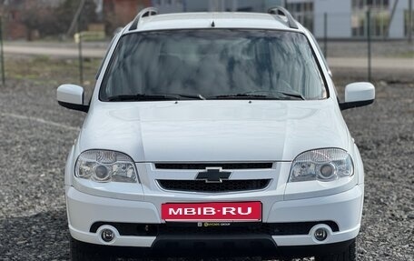 Chevrolet Niva I рестайлинг, 2011 год, 599 000 рублей, 9 фотография