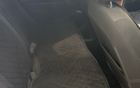 Hyundai Solaris II рестайлинг, 2018 год, 1 010 000 рублей, 6 фотография