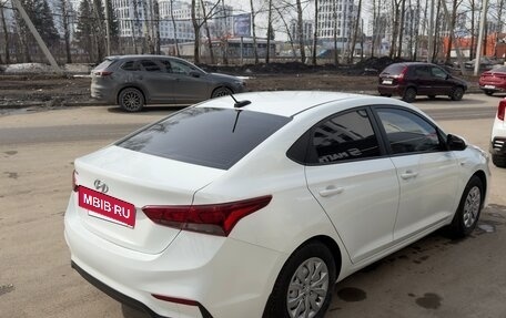 Hyundai Solaris II рестайлинг, 2018 год, 1 010 000 рублей, 5 фотография