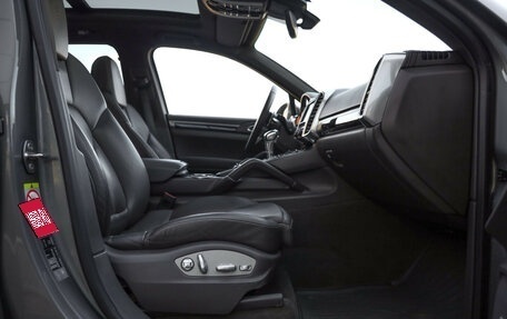 Porsche Cayenne III, 2015 год, 4 400 000 рублей, 26 фотография