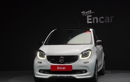 Smart Forfour II, 2017 год, 1 868 000 рублей, 3 фотография