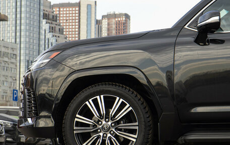 Lexus LX, 2024 год, 17 600 000 рублей, 31 фотография